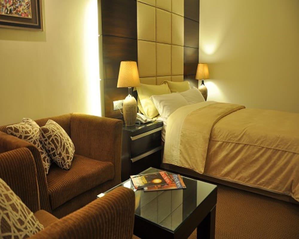 Hotel Agrabad Chittagong Eksteriør bilde