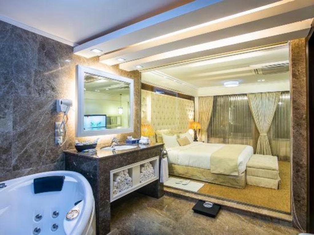 Hotel Agrabad Chittagong Eksteriør bilde