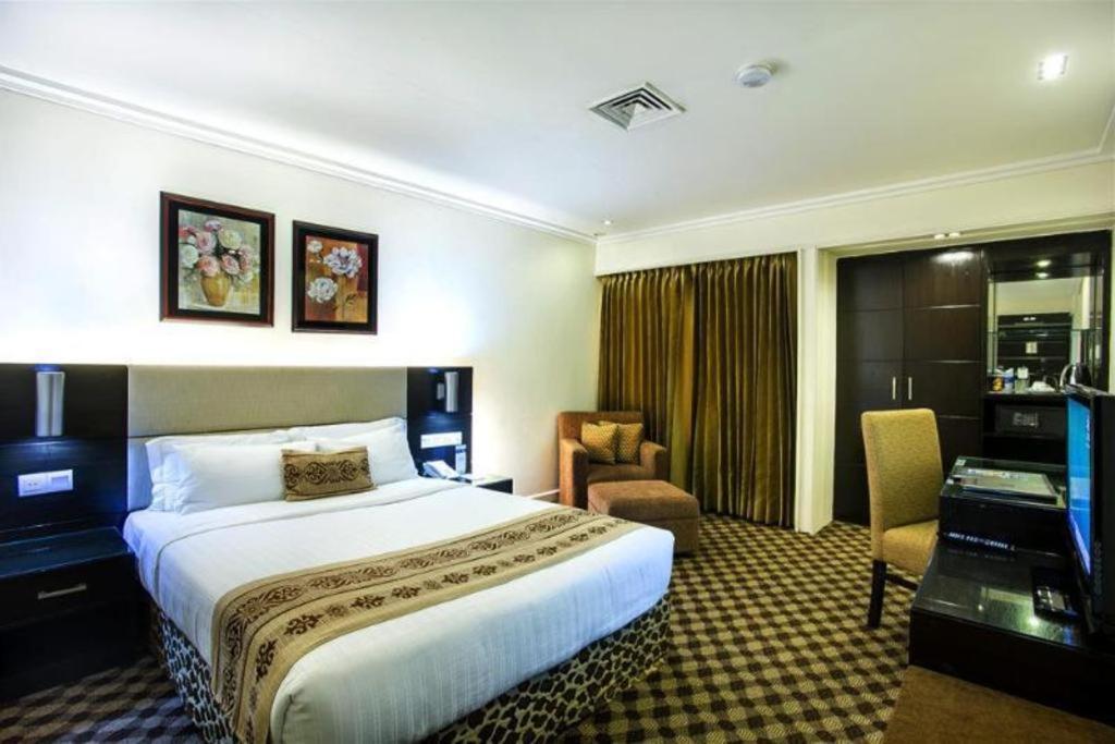 Hotel Agrabad Chittagong Eksteriør bilde